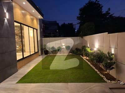 ابدالینزکوآپریٹو ہاؤسنگ سوسائٹی لاہور میں 5 کمروں کا 1 کنال مکان 9.75 کروڑ میں برائے فروخت۔ ابدالینزکوآپریٹو ہاؤسنگ سوسائٹی لاہور میں 5 کمروں کا 1 کنال مکان 9.75 کروڑ میں برائے فروخت۔