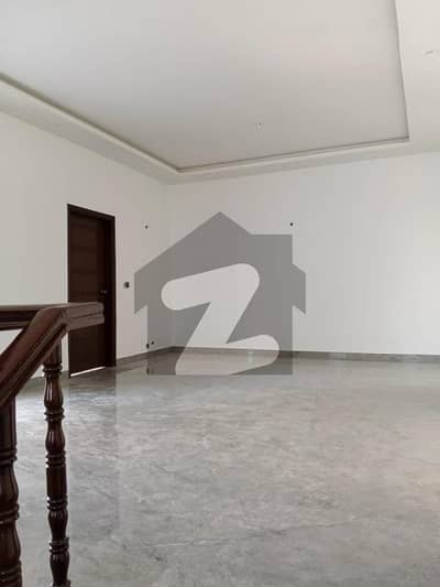 500 yards bungalow for rent in phase 8 Karachi