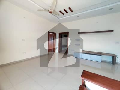 MULTI GARDEN B-17 10 MARLA FULL HOUSE AVAILABLE FOR RENT MULTI GARDEN B-17 10 MARLA FULL HOUSE AVAILABLE FOR RENT