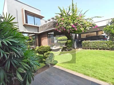 ڈی ایچ اے فیز 5 ڈیفنس (ڈی ایچ اے),لاہور میں 5 کمروں کا 1 کنال مکان 14.15 کروڑ میں برائے فروخت۔