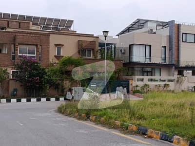 Cda Sector E-11 Nothren Strip(50*90)=1-Kanal Plot For Sale.