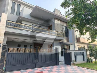11 Marla Lower Portion Is Available In Affordable Price In Gulberg Residencia - Block I 11 Marla Lower Portion Is Available In Affordable Price In Gulberg Residencia - Block I