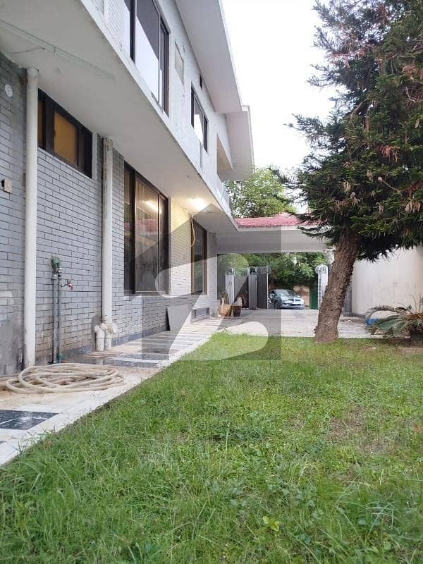 beautiful house available for rent in 10 beautiful house available for rent in 10