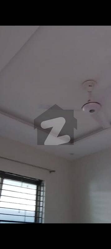 خیابان علی ہاؤسنگ سوسائٹی بہاولپور میں 2 کمروں کا 5 مرلہ مکان 18.0 ہزار میں کرایہ پر دستیاب ہے۔