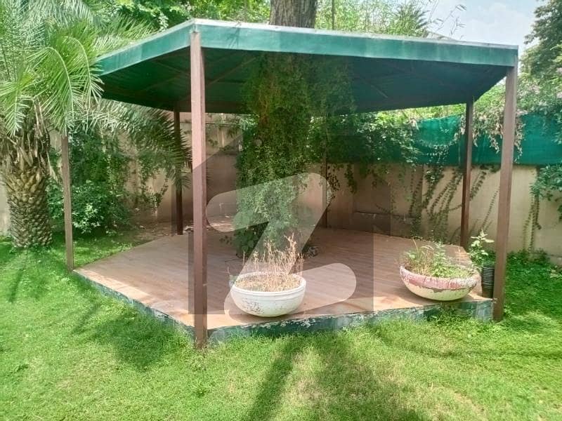 Investor Rate Old House is for SALE Investor Rate Old House is for SALE