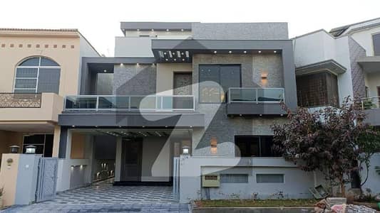 Bahria Town Phase 8, 11 Marla Designer House Available On Investor Rate