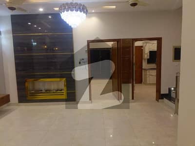 بحریہ ٹاؤن ۔ بلاک بی بی بحریہ ٹاؤن سیکٹرڈی,بحریہ ٹاؤن,لاہور میں 3 کمروں کا 5 مرلہ مکان 72.0 ہزار میں کرایہ پر دستیاب ہے۔ بحریہ ٹاؤن ۔ بلاک بی بی بحریہ ٹاؤن سیکٹرڈی,بحریہ ٹاؤن,لاہور میں 3 کمروں کا 5 مرلہ مکان 72.0 ہزار میں کرایہ پر دستیاب ہے۔