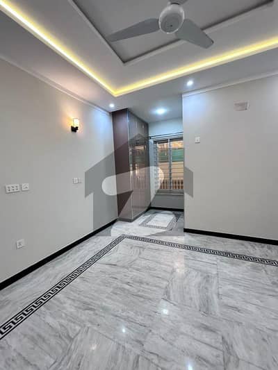 7 Marla Ground Portion Available For Rent In G 13