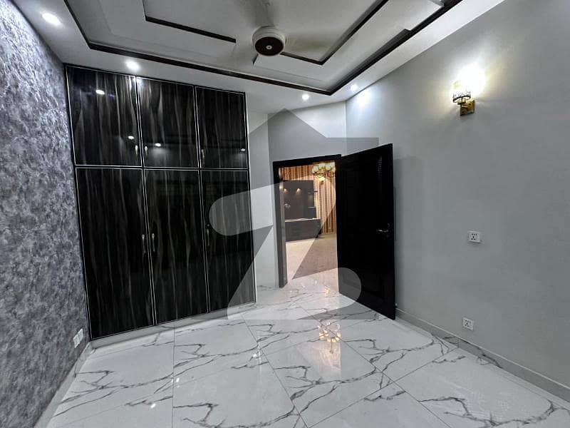 10 Marla House For Sale 10 Marla House For Sale