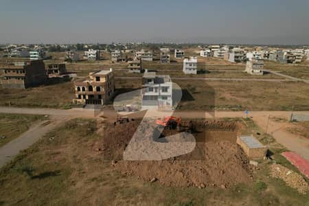 جی ۔ 14/4 جی ۔ 14,اسلام آباد میں 11 مرلہ رہائشی پلاٹ 4.65 کروڑ میں برائے فروخت۔