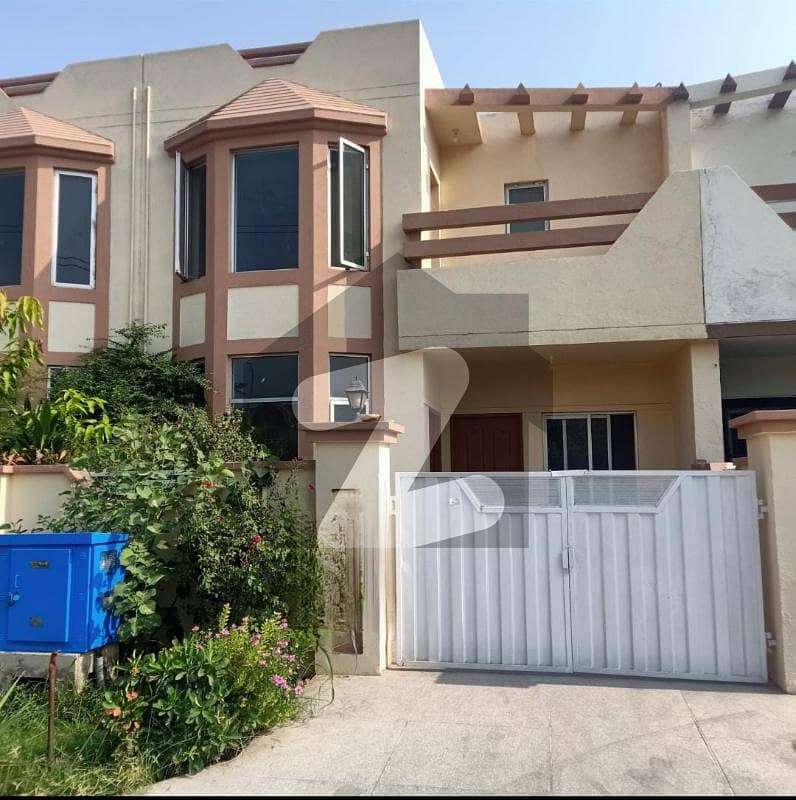 Modern 5 Marla House for Rent | Lake City