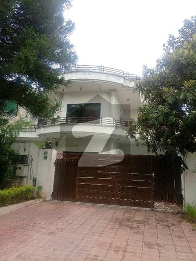 Upper Portion For Rent G8 Man Chameli Road