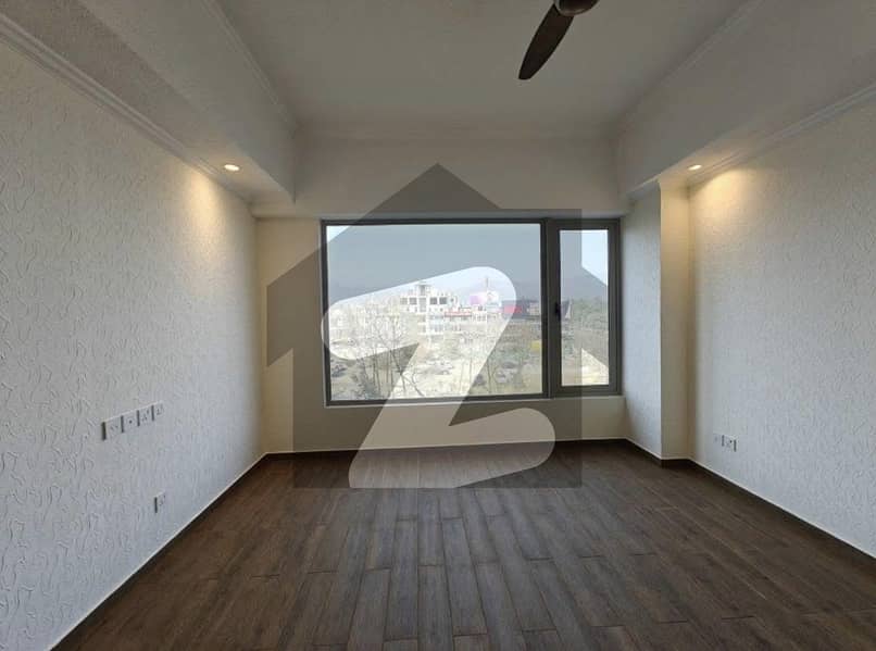 Very Beautiful Luxury Apartment.