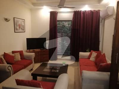 4 bed with bath TVL kitchen DD