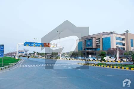 ڈی ایچ اے فیز 4 ۔ بلاک کے کے ڈی ایچ اے فیز 4,ڈیفنس (ڈی ایچ اے),لاہور میں 9 مرلہ رہائشی پلاٹ 2.4 کروڑ میں برائے فروخت۔