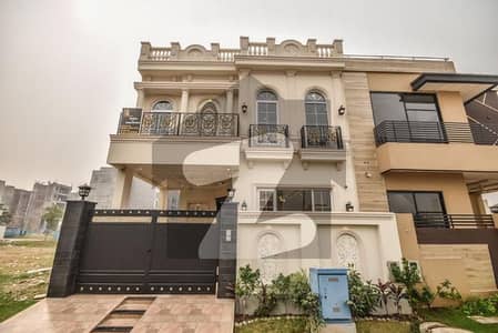 5 Marla Out Class Stylish Luxury Bungalow For Sale In DHA Phase 9 Town