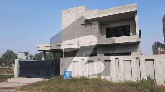 1 KANAL BLOCK D GRAY STRUCTURE DOUBLE STOREY