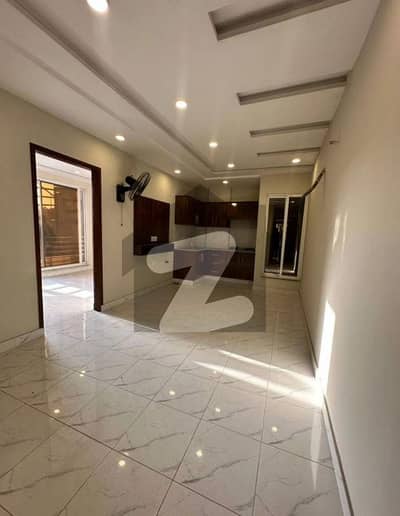 گلبرگ گرینز گلبرگ,اسلام آباد میں 1 کمرے کا 2 مرلہ فلیٹ 26.0 ہزار میں کرایہ پر دستیاب ہے۔ گلبرگ گرینز گلبرگ,اسلام آباد میں 1 کمرے کا 2 مرلہ فلیٹ 26.0 ہزار میں کرایہ پر دستیاب ہے۔