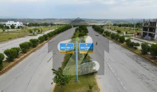 8 Marla Commercial Plot Is Available For Sale In DHA 5 - Expressway Commercial