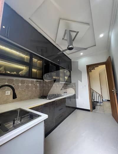 5 Marla brand new house available for sale in reasonable price