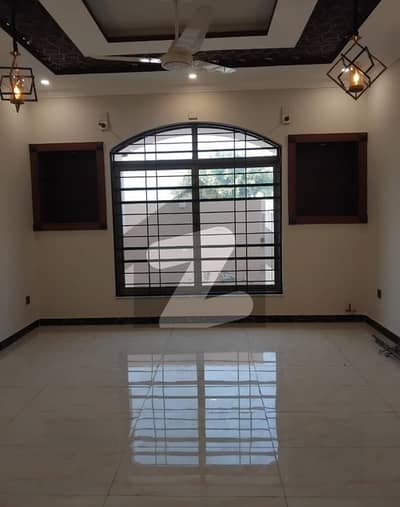 بحریہ انکلیو بحریہ ٹاؤن,اسلام آباد میں 5 کمروں کا 10 مرلہ مکان 1.4 لاکھ میں کرایہ پر دستیاب ہے۔ بحریہ انکلیو بحریہ ٹاؤن,اسلام آباد میں 5 کمروں کا 10 مرلہ مکان 1.4 لاکھ میں کرایہ پر دستیاب ہے۔