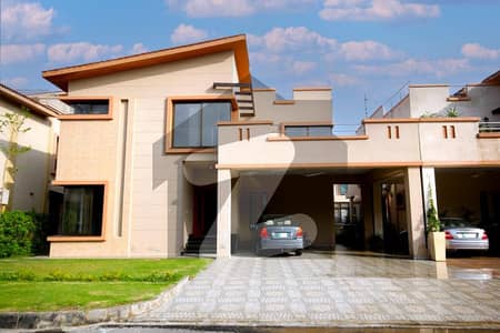 ڈی ایچ اے فیز 6 ڈیفنس (ڈی ایچ اے),لاہور میں 5 کمروں کا 1 کنال مکان 3.05 لاکھ میں کرایہ پر دستیاب ہے۔ ڈی ایچ اے فیز 6 ڈیفنس (ڈی ایچ اے),لاہور میں 5 کمروں کا 1 کنال مکان 3.05 لاکھ میں کرایہ پر دستیاب ہے۔