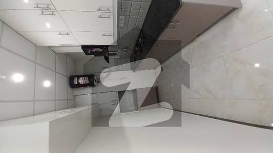 جی ۔ 11 اسلام آباد میں 3 کمروں کا 9 مرلہ فلیٹ 1.8 لاکھ میں کرایہ پر دستیاب ہے۔