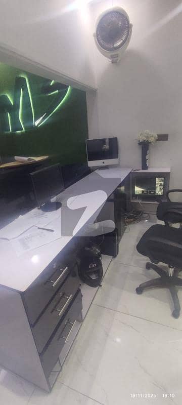 گلشنِ اقبال - بلاک 6 گلشنِ اقبال,گلشنِ اقبال ٹاؤن,کراچی میں 5 مرلہ دفتر 1.1 لاکھ میں کرایہ پر دستیاب ہے۔ گلشنِ اقبال - بلاک 6 گلشنِ اقبال,گلشنِ اقبال ٹاؤن,کراچی میں 5 مرلہ دفتر 1.1 لاکھ میں کرایہ پر دستیاب ہے۔