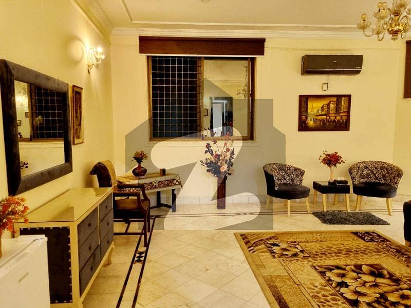 ایف ۔ 7/4 ایف ۔ 7,اسلام آباد میں 2 کنال مکان 6.0 لاکھ میں کرایہ پر دستیاب ہے۔