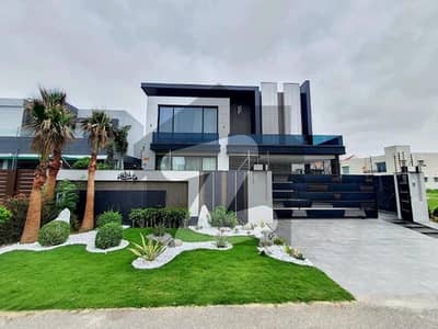 ڈی ایچ اے فیز 6 ڈیفنس (ڈی ایچ اے),لاہور میں 5 کمروں کا 1 کنال مکان 5.0 لاکھ میں کرایہ پر دستیاب ہے۔ ڈی ایچ اے فیز 6 ڈیفنس (ڈی ایچ اے),لاہور میں 5 کمروں کا 1 کنال مکان 5.0 لاکھ میں کرایہ پر دستیاب ہے۔