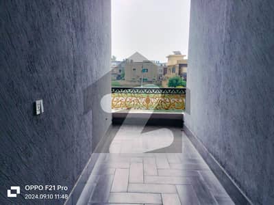 سینٹرل پارک ہاؤسنگ سکیم لاہور میں 3 کمروں کا 1 کنال بالائی پورشن 70.0 ہزار میں کرایہ پر دستیاب ہے۔