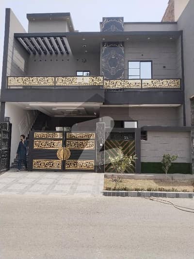 ستارہ گولڈ سٹی ستیانہ روڈ,فیصل آباد میں 4 کمروں کا 4 مرلہ مکان 1.85 کروڑ میں برائے فروخت۔ ستارہ گولڈ سٹی ستیانہ روڈ,فیصل آباد میں 4 کمروں کا 4 مرلہ مکان 1.85 کروڑ میں برائے فروخت۔