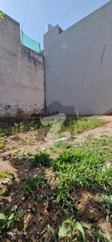 ترلائی اسلام آباد میں 3 مرلہ رہائشی پلاٹ 35.5 لاکھ میں برائے فروخت۔