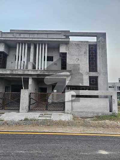 سینٹرل پارک ہاؤسنگ سکیم لاہور میں 4 کمروں کا 5 مرلہ مکان 1.3 کروڑ میں برائے فروخت۔