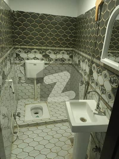 والٹن روڈ لاہور میں 2 کمروں کا 3 مرلہ مکان 36.0 ہزار میں کرایہ پر دستیاب ہے۔