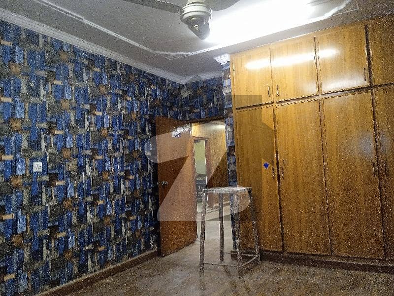 I-9/4 Beautiful Upper Portion For Rent