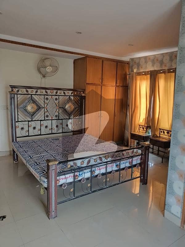 1 BED ROOM FLAT AVAILABLE FOR RENT