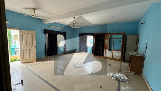 جی ۔ 9 اسلام آباد میں 4 کمروں کا 5 مرلہ مکان 4.75 کروڑ میں برائے فروخت۔