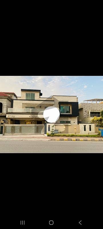 بحریہ ٹاؤن فیز 7 بحریہ ٹاؤن راولپنڈی,راولپنڈی میں 7 کمروں کا 1 کنال مکان 5.0 لاکھ میں کرایہ پر دستیاب ہے۔ بحریہ ٹاؤن فیز 7 بحریہ ٹاؤن راولپنڈی,راولپنڈی میں 7 کمروں کا 1 کنال مکان 5.0 لاکھ میں کرایہ پر دستیاب ہے۔