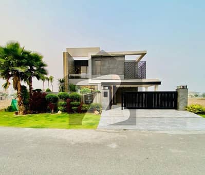1 KANAL FULL BASEMENT FULLY FURNISHED LUXURIOUS & GRACEFUL HOUSE FOR SALE IN DHA PHASE 5