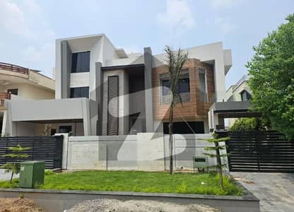 جی ۔ 14 اسلام آباد میں 7 کمروں کا 1 کنال مکان 19.5 کروڑ میں برائے فروخت۔