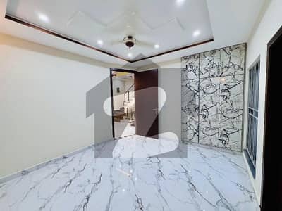 10 Marla House For Rent In Central Park Housing Scheme Lahore