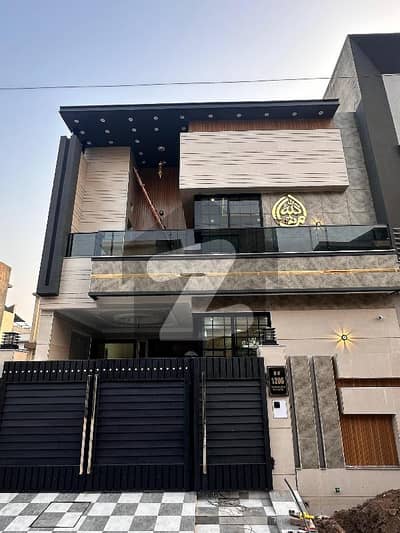 5 Marla house for Sela in park view ciyt Lahore