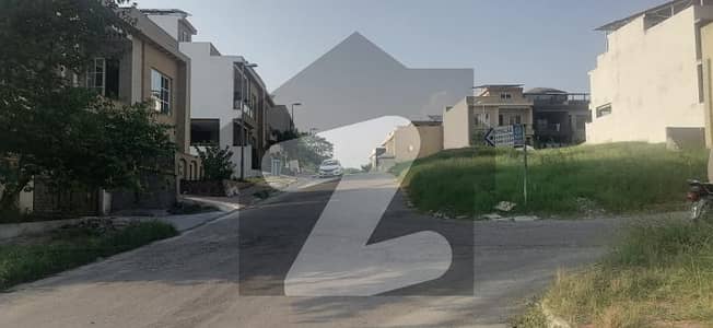 INVESTOR PRICE 8 MARLA RESIDENTIAL PLOT AVAILABLE FOR SALE IN RAFI BLOCK INVESTOR PRICE 8 MARLA RESIDENTIAL PLOT AVAILABLE FOR SALE IN RAFI BLOCK