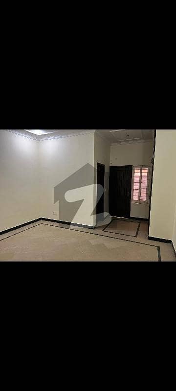 F8 house available for rent