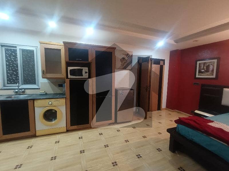 studio available for rent