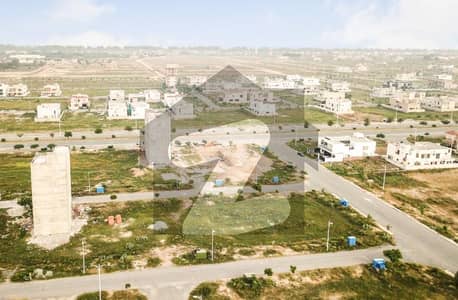 ڈی ایچ اے فیز 7 - بلاک ایکس فیز 7,ڈیفنس (ڈی ایچ اے),لاہور میں 2 کنال رہائشی پلاٹ 5.5 کروڑ میں برائے فروخت۔