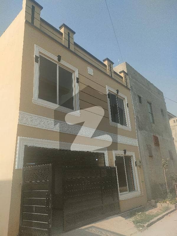 کالٹکس روڈ راولپنڈی میں 3 کمروں کا 4 مرلہ مکان 1.65 کروڑ میں برائے فروخت۔ کالٹکس روڈ راولپنڈی میں 3 کمروں کا 4 مرلہ مکان 1.65 کروڑ میں برائے فروخت۔