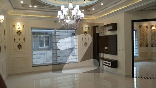 Low Budget 10 Marla upper Portion for rent in bahria town lahore