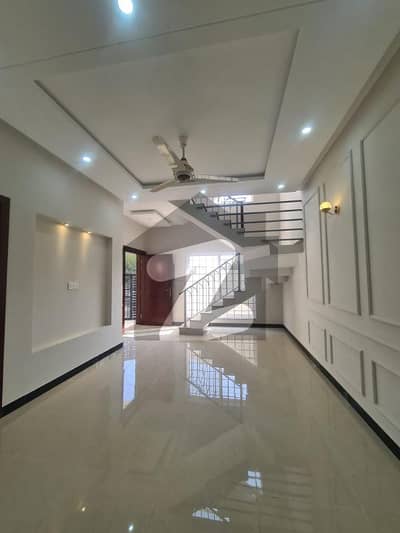 4 Marla Luxury Brand New House Is Available For Rent